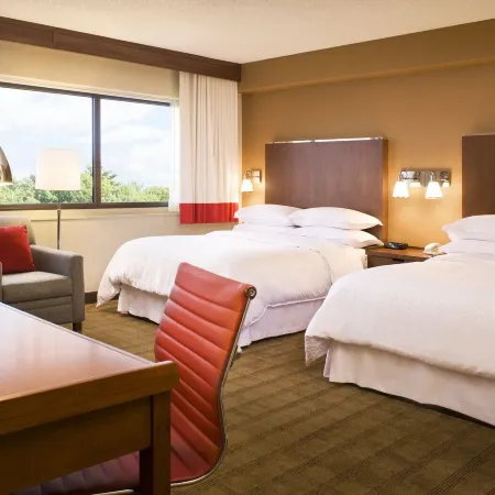 Four Points by Sheraton Winnipeg South