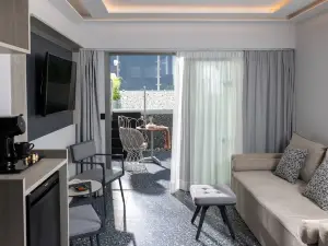 Pearl SeaBreeze Suites