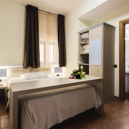 Hotel Fly