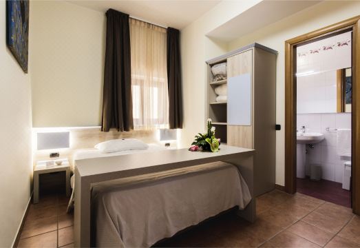 호텔 플라이 객실