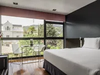 Ikonik Anglí Các khách sạn gần Núi Tibidabo