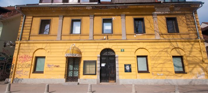 Rooms Ambrožič Hotels in Center District
