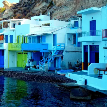 Tsakanos Traditional Sirma