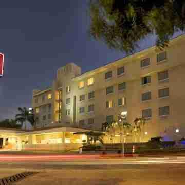 Fiesta Inn Ciudad del Carmen Hotel Exterior