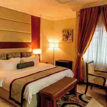 Bon Hotel Hyatti Warri Rooms