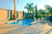 Eco Park Lodge - Pools