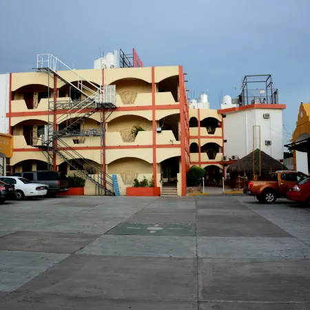 Hotel Las Fuentes