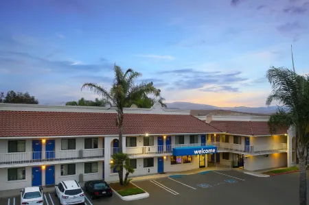 Motel 6 Santa Maria, CA - North