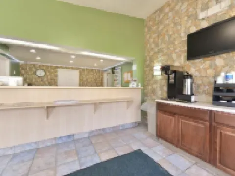 Mentor Home Inn and Suites Hotels in Mentor