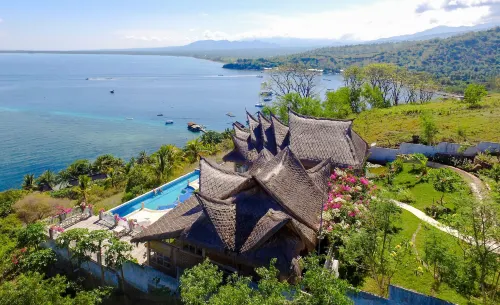 Princess of Mentigi Bay - Mountain View