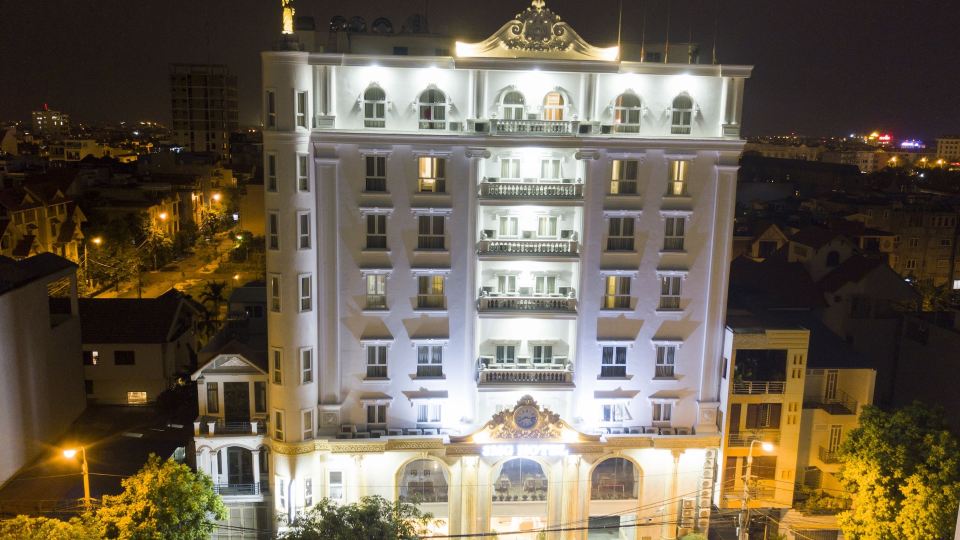 3MG Lakeside Hotel