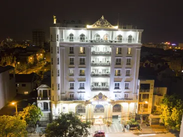 3MG Lakeside Hotel