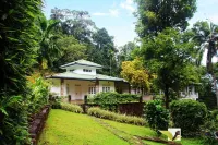 Clovefield Villa Hotels near Aberdeen Waterfall