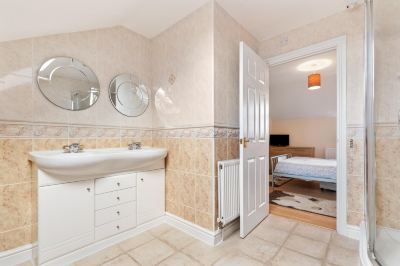 Apartment Arcadia House - Lovely Apartment Close to Beaches Harbour and Town Centre Photo