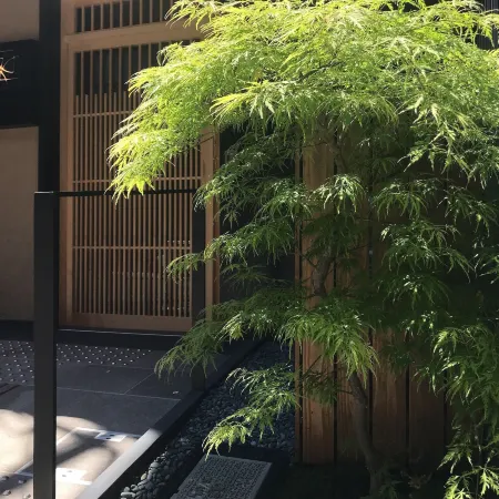 Shiki Shiki Higashiyama