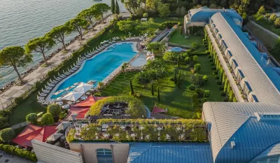 Hotel Corte Valier Hotel dekat U-571 Submarine Simulator