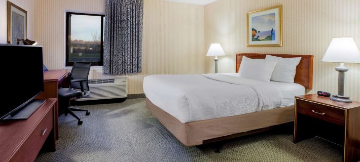 La Quinta Inn by Wyndham Detroit Southgate Ξενοδοχεία στην πόλη Wayne County
