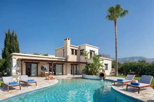 Amera Luxury Villas - 4-Star