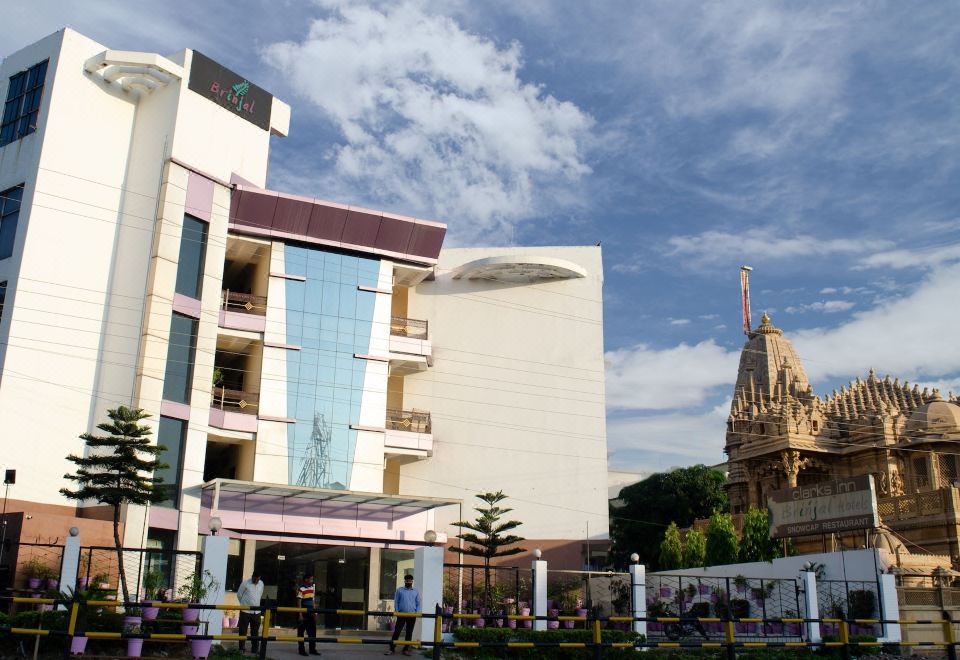 hotel overview picture