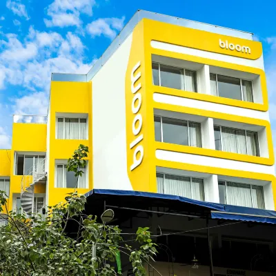 Bloom Hotel - Juhu - Beach