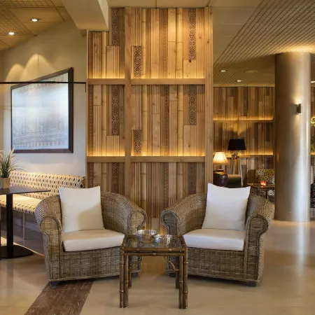 Luna Park Hotel Yoga & Spa Отели в г. Мальграт-де-Мар