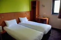 Brit Hotel Confort Rouen Centre Hotel a Franqueville St Pierre