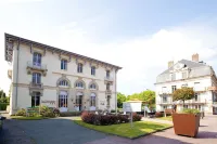 Garden city Luxeuil (Ex Le Métropole et Les Thermes) Hotel a Froideterre