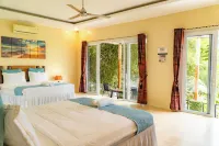 The Hawk's Nest Resort Hotels in Kecamatan Sukajaya