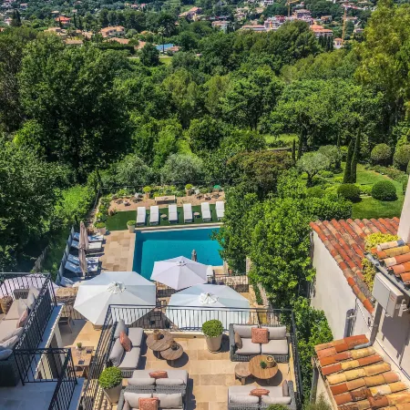 Mougins Luxury Retreats