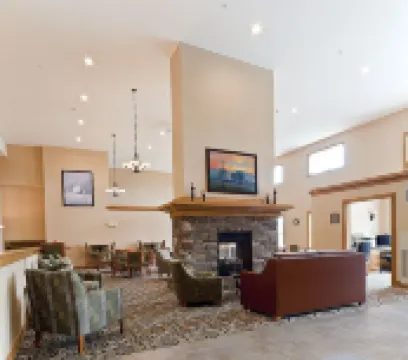 White River Inn & Suites