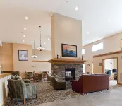White River Inn & Suites Hotels in Woodstock