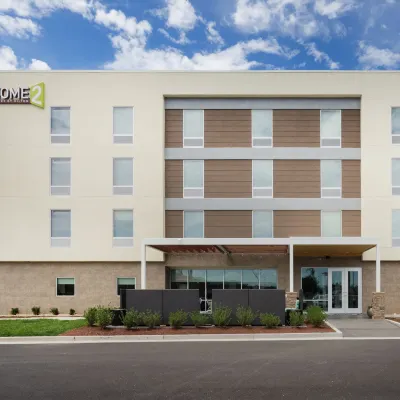 Home2 Suites by Hilton Bowling Green Hotels near Greenwood Mall