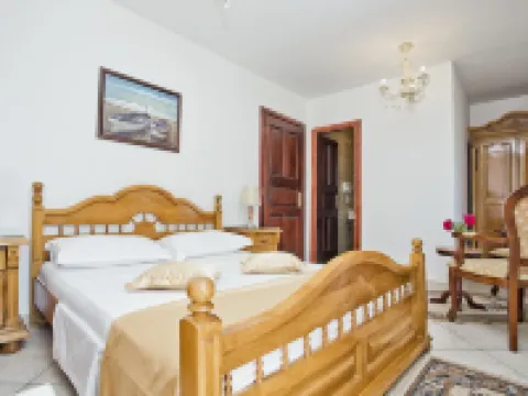 Hotel Admiral Hotels in Perast