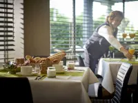 Serwir Hotel - breakfast