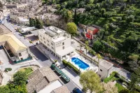 Modica Inn Centro, BW Premier Collection - Pools