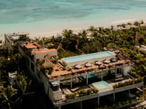 ホテリート アスル トゥルムのホテル