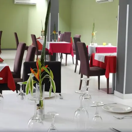 Magno Suites