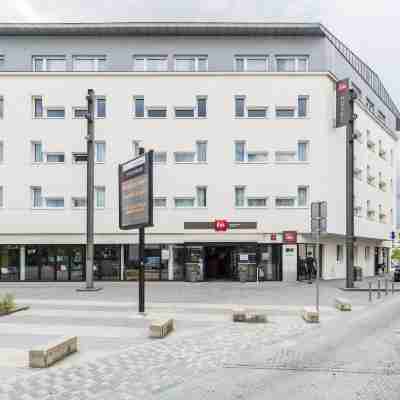 Hôtel Ibis Marne-La-Vallée Val d'Europe Hotel Exterior
