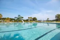 Madisyn’s Manor - Luxe Comfort + StylePet Friendly & Amazing Pools Hotel a Port Wentworth