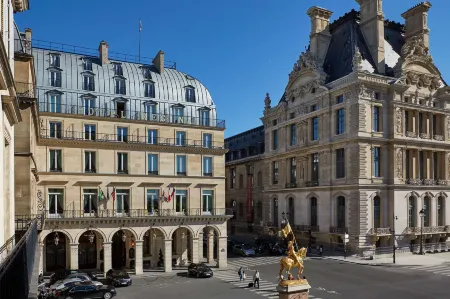 Hôtel Regina Louvre