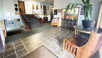 Oak Grove Inn