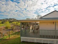 Fossickers Tourist Park Hotels in Nundle