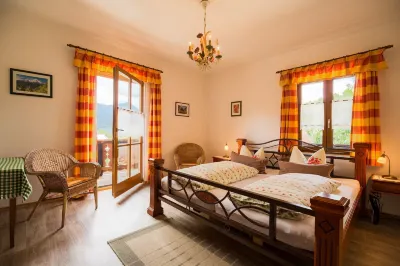 Pension Etzerschlössl Hôtels à : Berchtesgaden