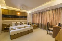 Grand Plaza Suites