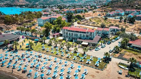 Navalia Otel Отели в г. Фоча