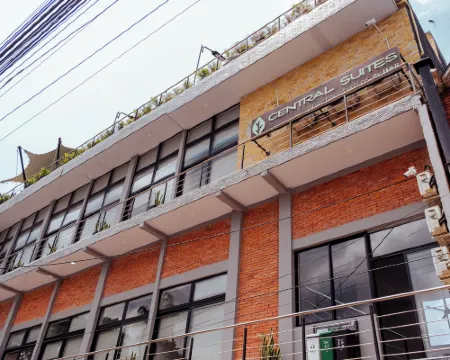 Central Suites by H&R Hoteles en Villeta