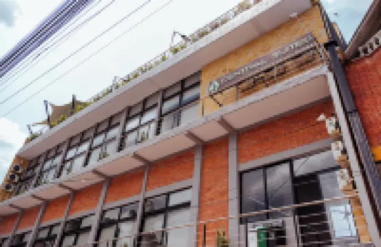 เซ็นทรัลสวีทส์ บาย เอชแอนด์อาร์ โรงแรมใน