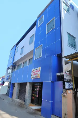 Hotel Prathiba Heritage Отели рядом с достопримечательностью «Пазхавангаэди Сри Маха Ганапати Темпл»