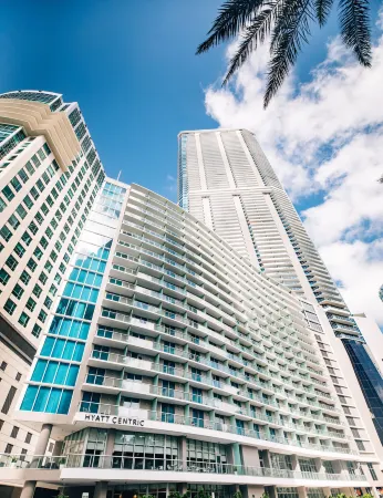Hyatt Centric Brickell Miami Отели рядом с достопримечательностью «Парк Элис Уэйнрайт»