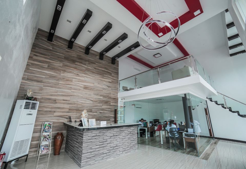 2. 바타안 화이트 ..